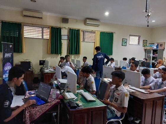 Suasana kelas pelatihan di SMAN 7 Semarang 